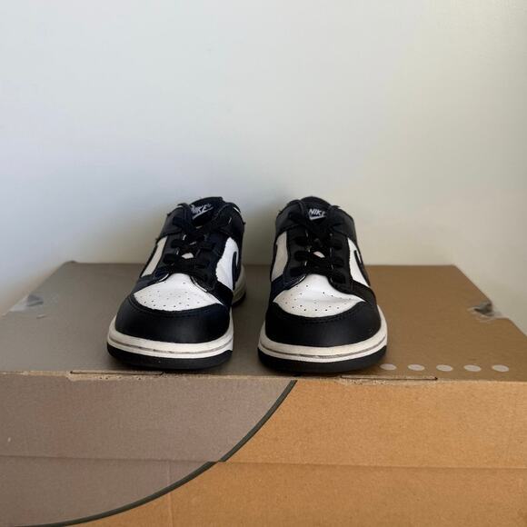 Nike Dunk Low Panda Black/White Toddler Sneakers- SZ 10 C - Picture 10 of 12